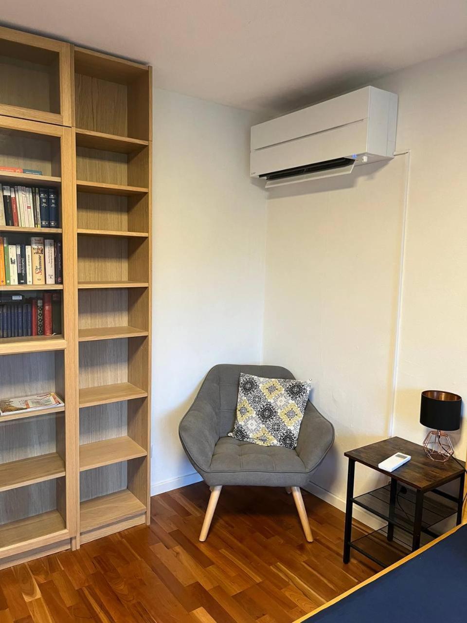 Gemuetliche 3 Zimmer Wohnung Mit Grosszuegiger Terrasse Im Gruenen Reutlingen Ngoại thất bức ảnh